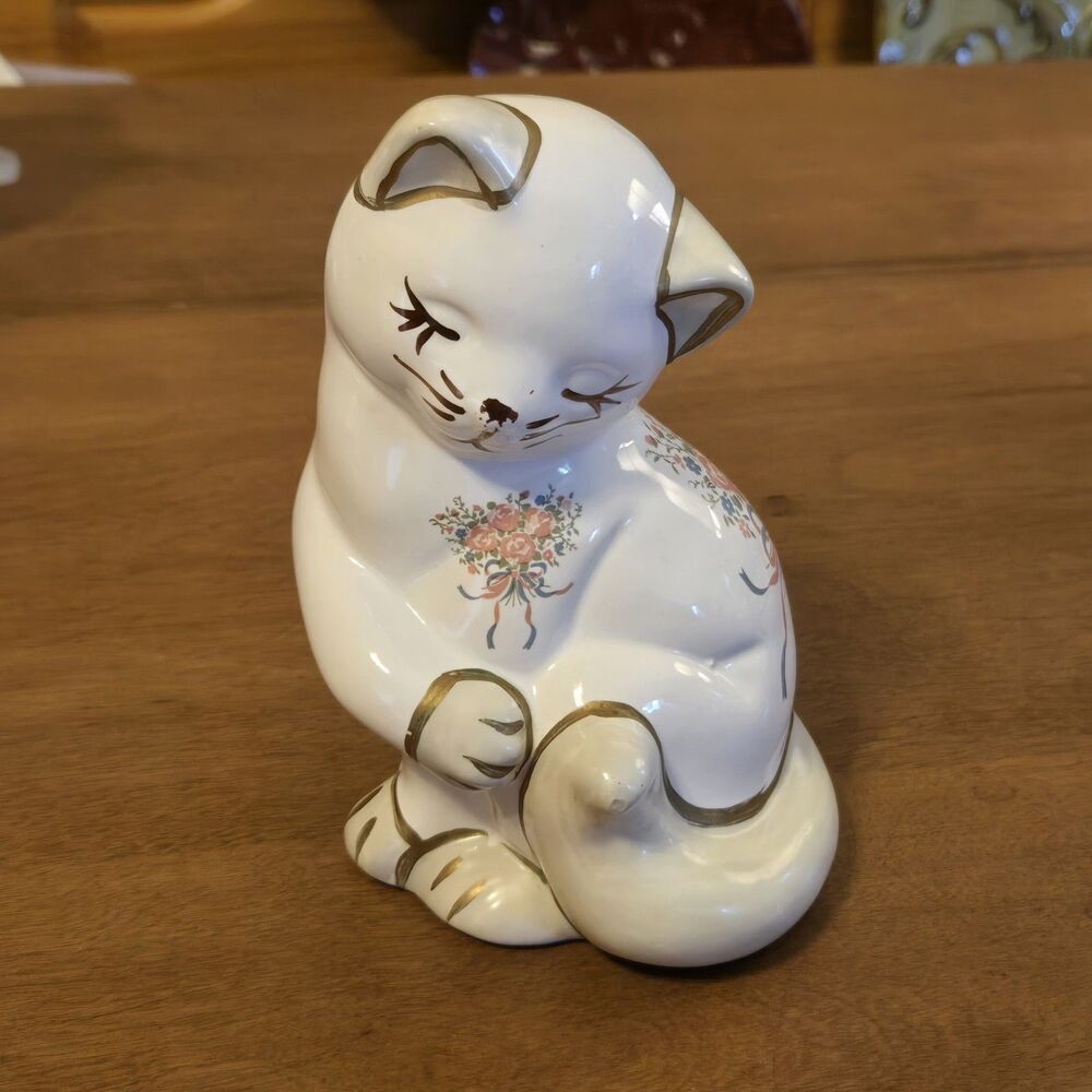 Vintage Kitty Cat Ceramic Sitting Up Eyes Closed Floral & Gold, 6 x 4